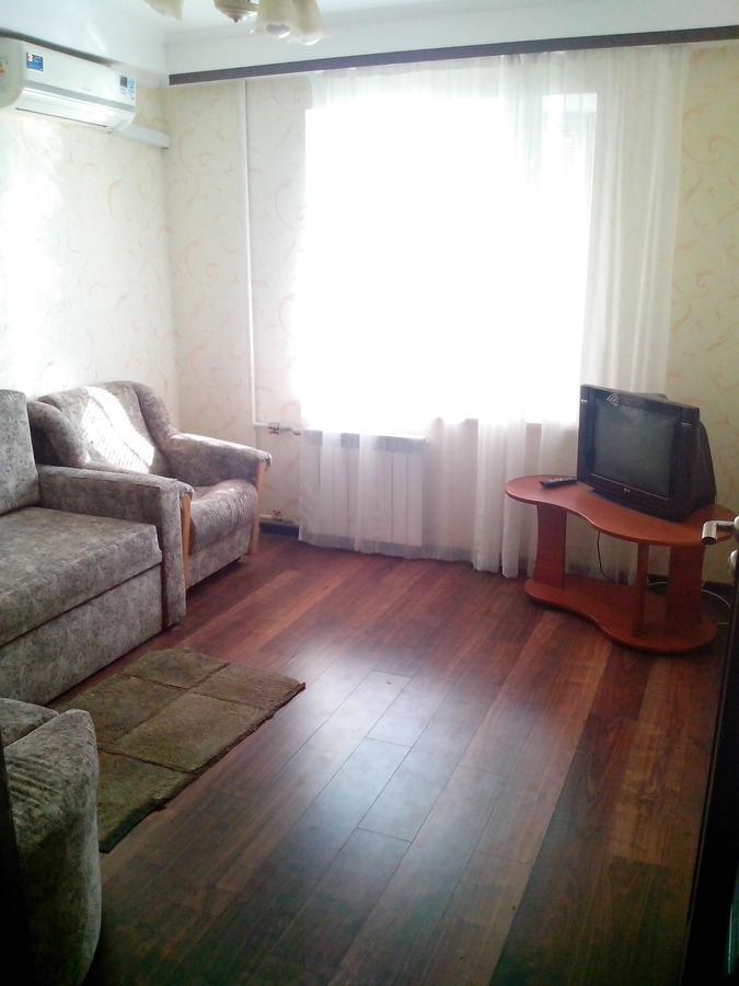 Beautiful And Comfortable 2 Rooms Apartment Kijev Kültér fotó