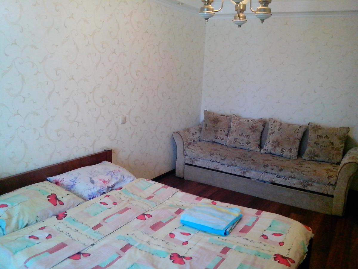 Beautiful And Comfortable 2 Rooms Apartment Kijev Kültér fotó